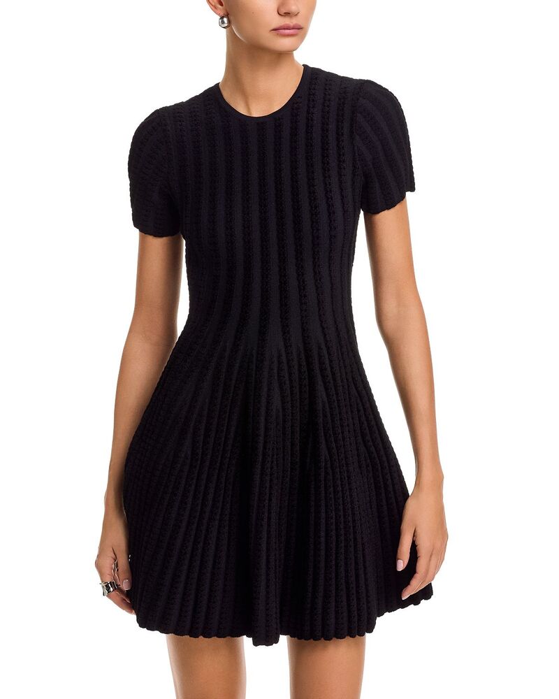 マックイーン レディース トップス ワンピース ミニ McQueen Chenille Viscose Mini Dress Black ブラック｜ReVida 店