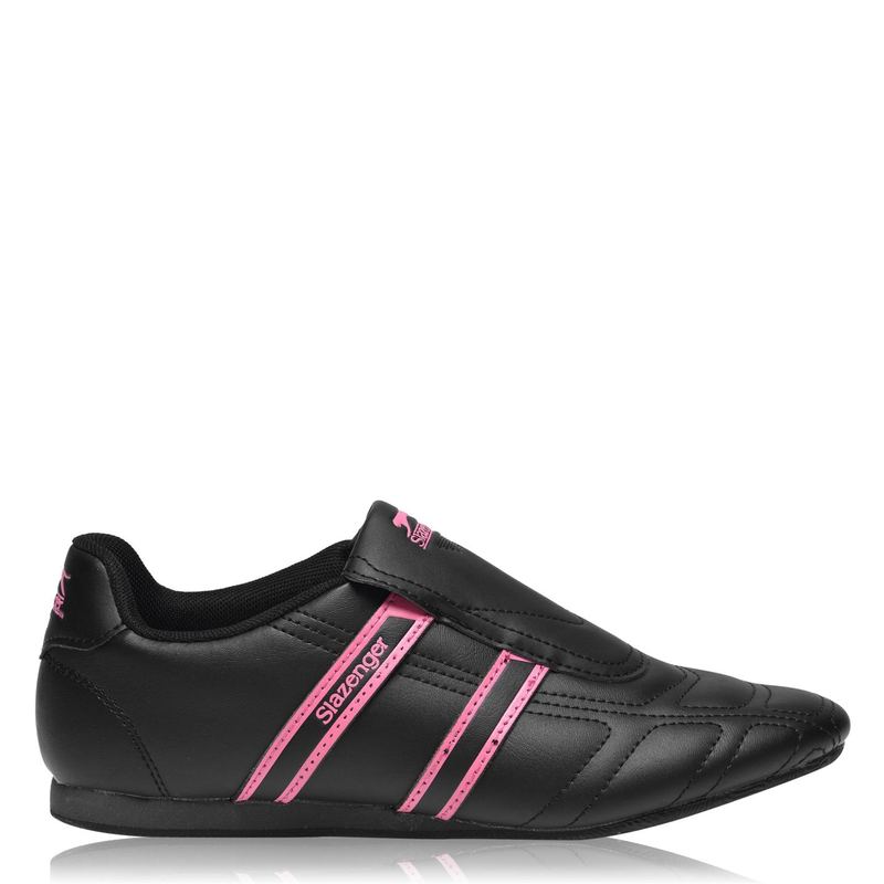 スラセンジャー レディース シューズ スニーカー Slazenger Warrior Ladies Trainers Black/Cerise 黒いこと
