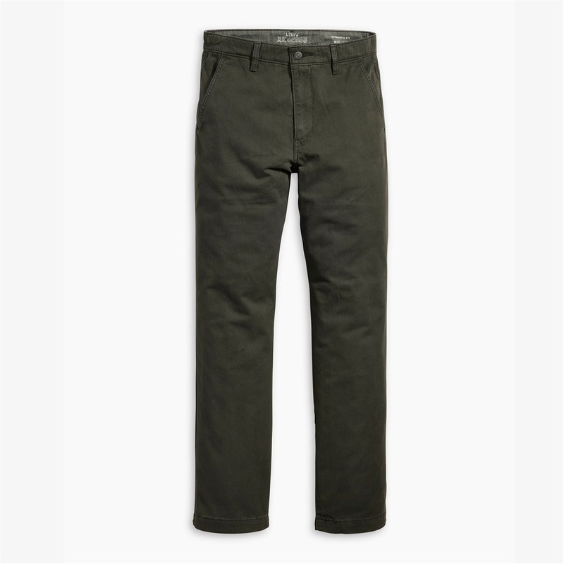 リーバイス メンズ ボトムス カジュアルパンツ Levis Straight Chino Sn42 GD Pirate Black ブラック