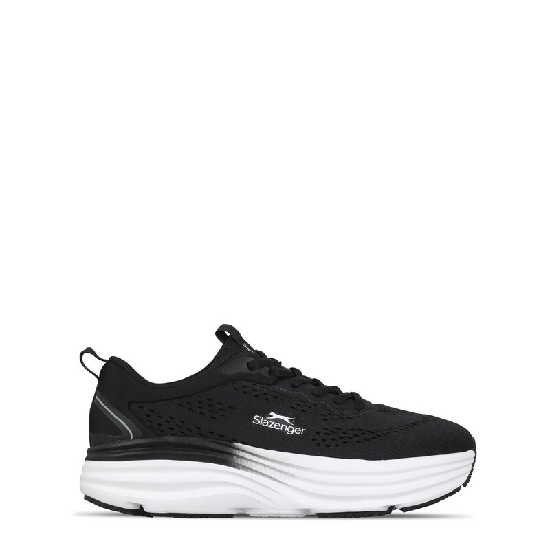 スラセンジャー レディース シューズ スニーカー Slazenger Chunky Trainers Womens Black/White ホワイト 11,765円