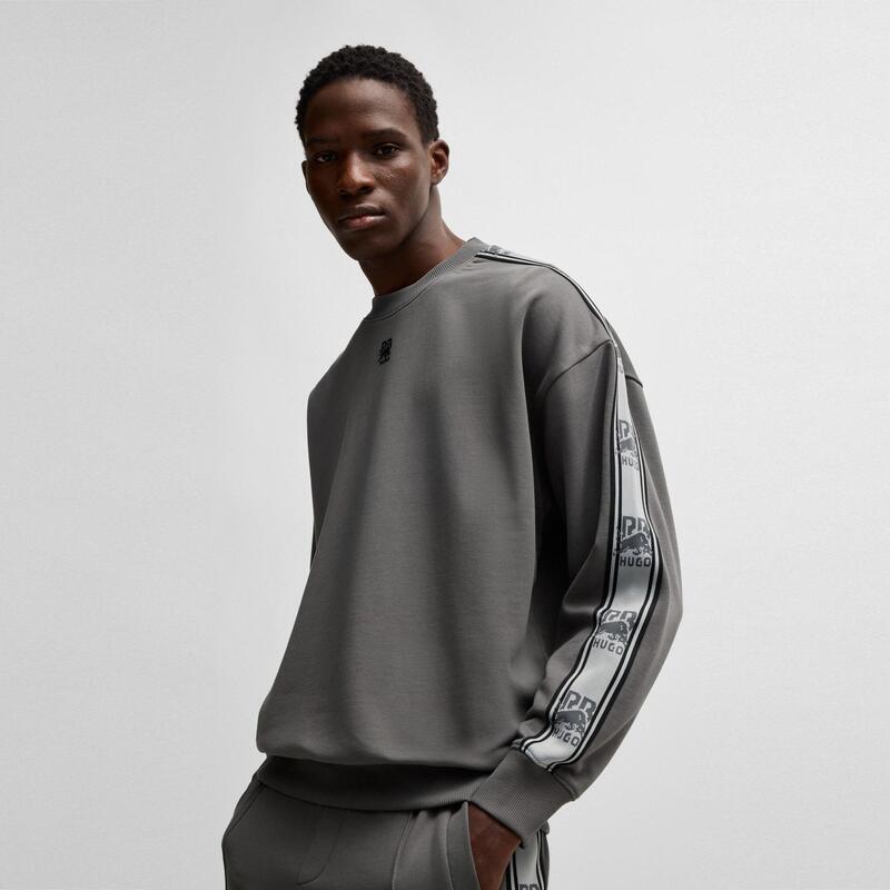 フューゴ メンズ アウター パーカー・スウェット シャツ コットン ロゴ Hugo Logo Tape Cotton Sweatshirt Grey 069 グレー