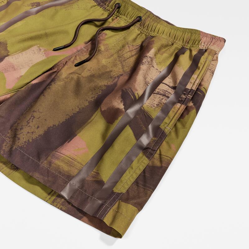 ジースター メンズ 水着 ハーフパンツ・ショーツ プリント ショートパンツ G Star Men's Camo All Over Print Swim Shortsafari WC