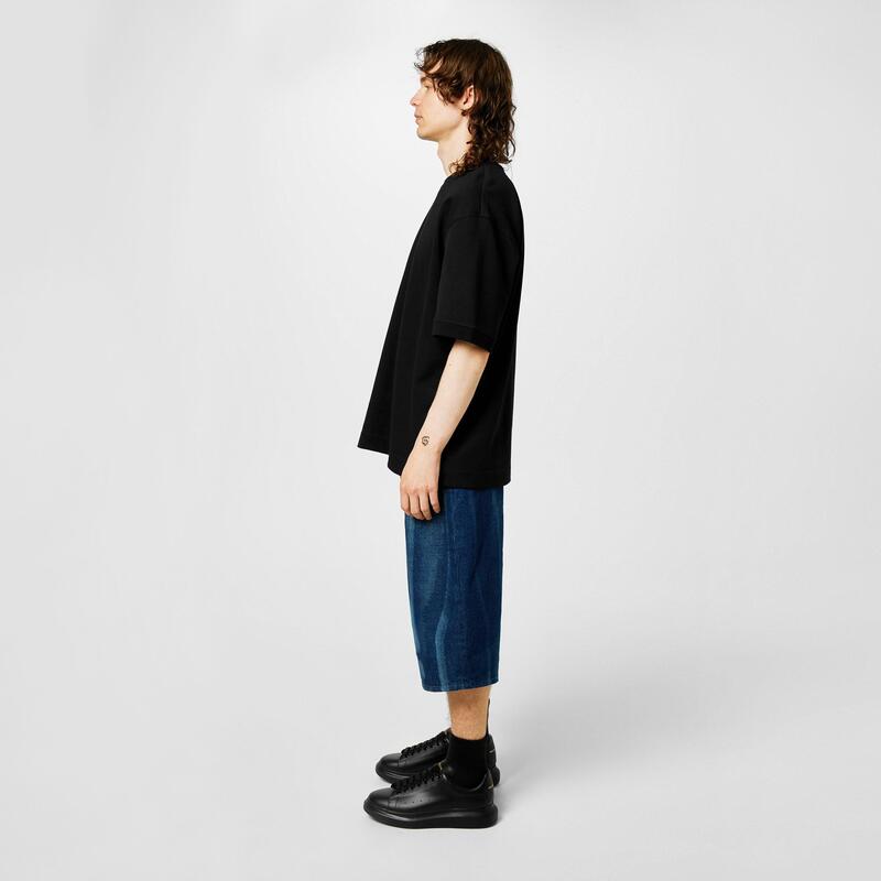 アレキサンダー・マックイーン メンズ シューズ スニーカー レザー Alexander McQueen Men's Oversized Leather Trainers Black/Black ブラック｜ReVida 店 87,890円