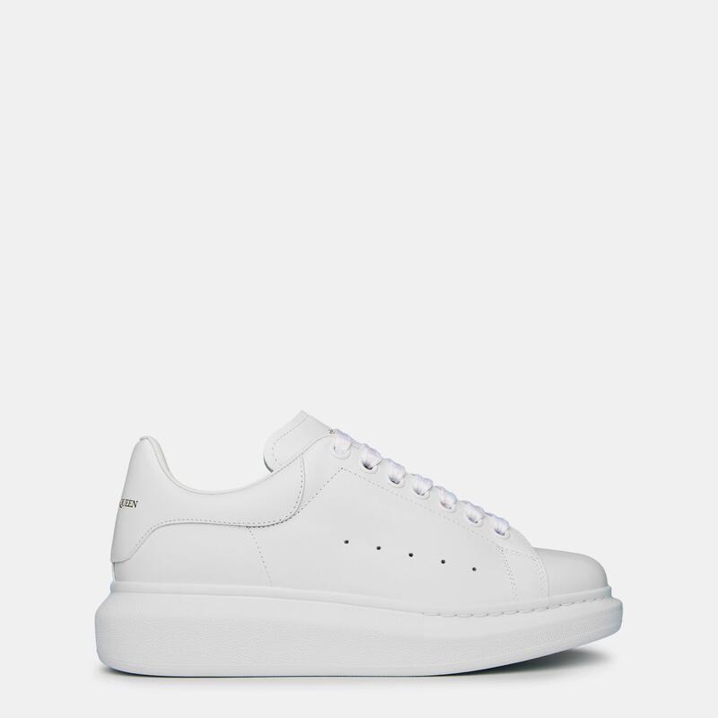 アレキサンダー・マックイーン レディース シューズ スニーカー プリント レザー ロゴ Alexander McQueen Women's Logo Print Leather Oversized Trainers White ホワイト|ReVida 店