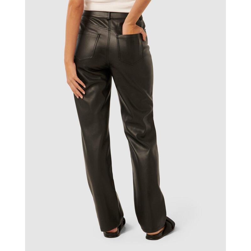 フォーエバーニュー レディース ボトムス カジュアルパンツ ストレート レザー Forever New Una Vegan Leather Straight Leg Pants Black ブラック|ReVida 店