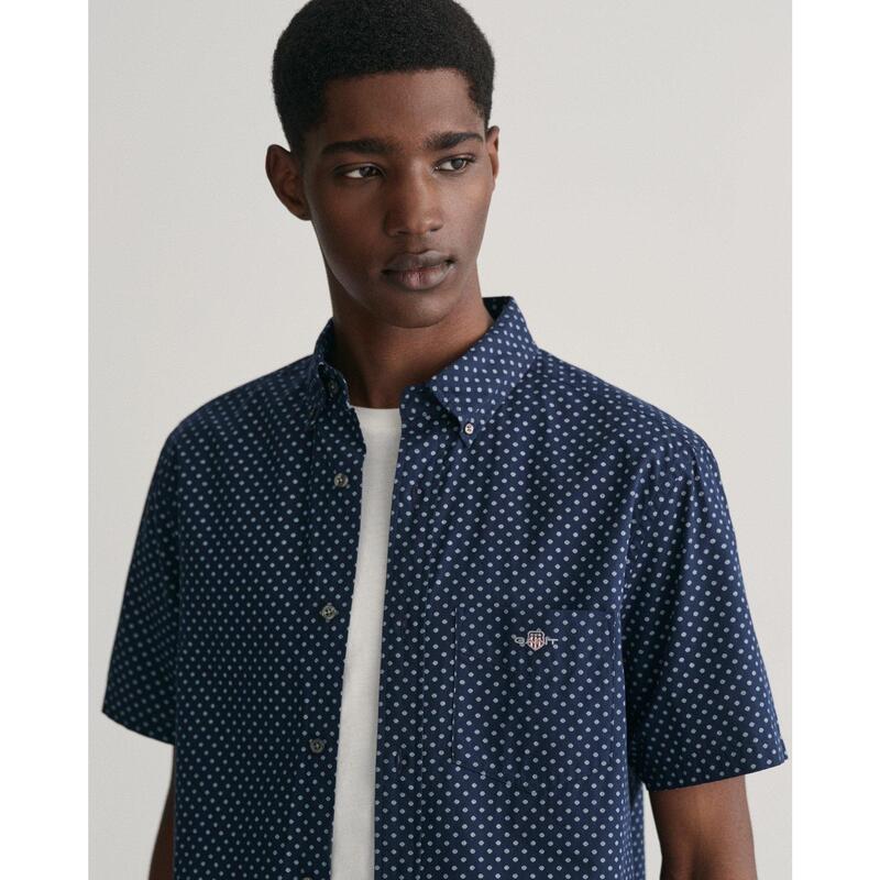 ガント メンズ トップス シャツ プリント 半袖 Gant Men's Regular Micro Print Short-Sleeve Patterned Shirt Marine