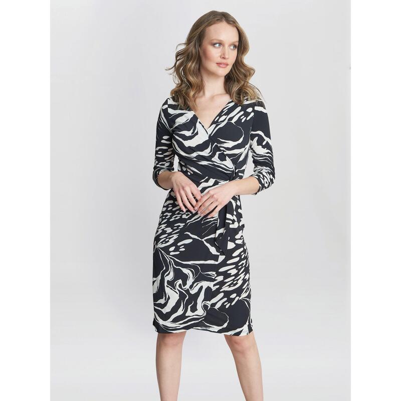 ジーナバッコーニ レディース トップス 衣装 刷り上げる フラウンス ティーシャツ Gina Bacconi Bianca Printed Jersey Ruffle Dress Black / Cream 皮膚軟化剤 ワンピース-レディースファッション