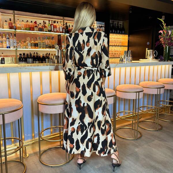 アックスパリ レディース トップス シャツ ミディワンピース プリント ミディ AX Paris Leopard Print Shirt Midi Dress Multi マルチカラー