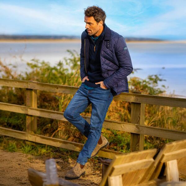 ウィグル メンズ ボトムス 心地好いズボン下 ジーンズ Brakeburn Bellingham Denim Trouser Navy 米国海軍