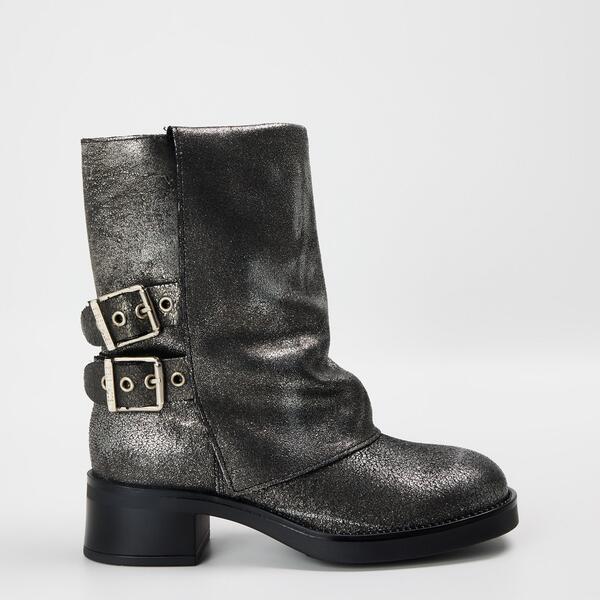 スティーブ マデン レディース シューズ ブーツ・レインブーツ アンクル 踵 Steve Madden Women\u0027s Bonfire Ankle Heeled Bootsilver Lthr しろがね色