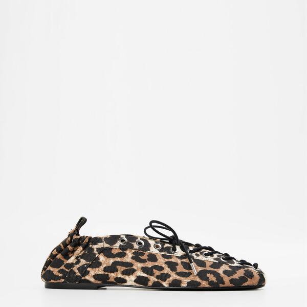ガニー レディース シューズ パンプス スピード競技 Ganni Women\u0027s Lace-Up Ballet Pumps Leopard 毛の荒物