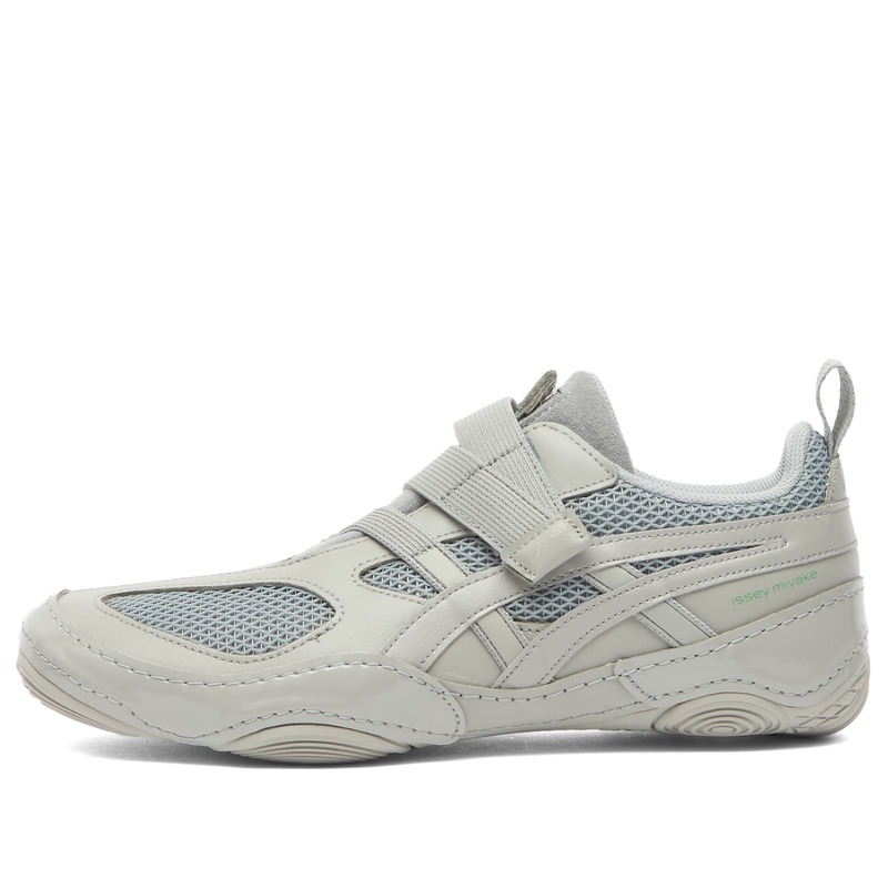 アシックス メンズ シューズ スニーカー Asics x Issey Miyake Hyper Taping Sneaker Grey 薄墨色 メンズ靴-スニーカー