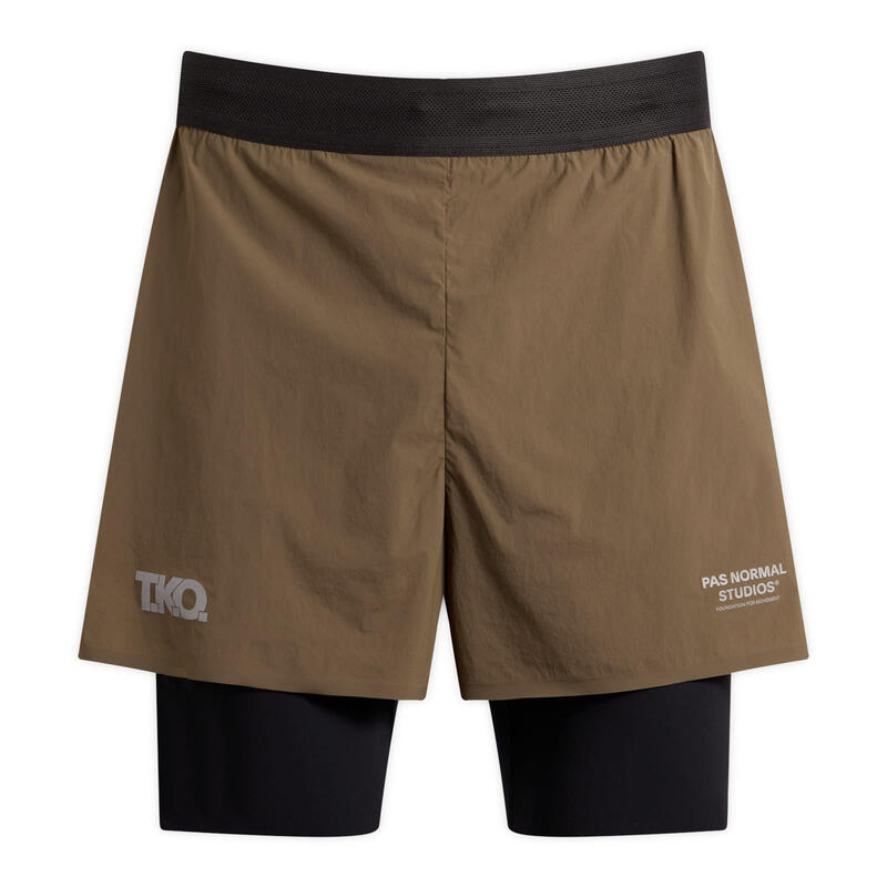 パス ノーマル スタジオ メンズ ボトムス ハーフパンツ・ショーツ ショートパンツ Pas Normal Studios T.K.O. Balance 2-in-1 Shorts Dark Stone ストーン｜ReVida 店
