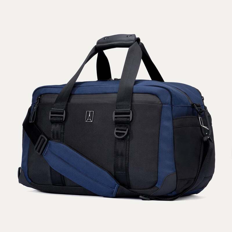 トラベルプロ メンズ バッグ ボストンバッグ Travelpro Altitude Day-to-Day Duffel Aviator Navy ネイビー