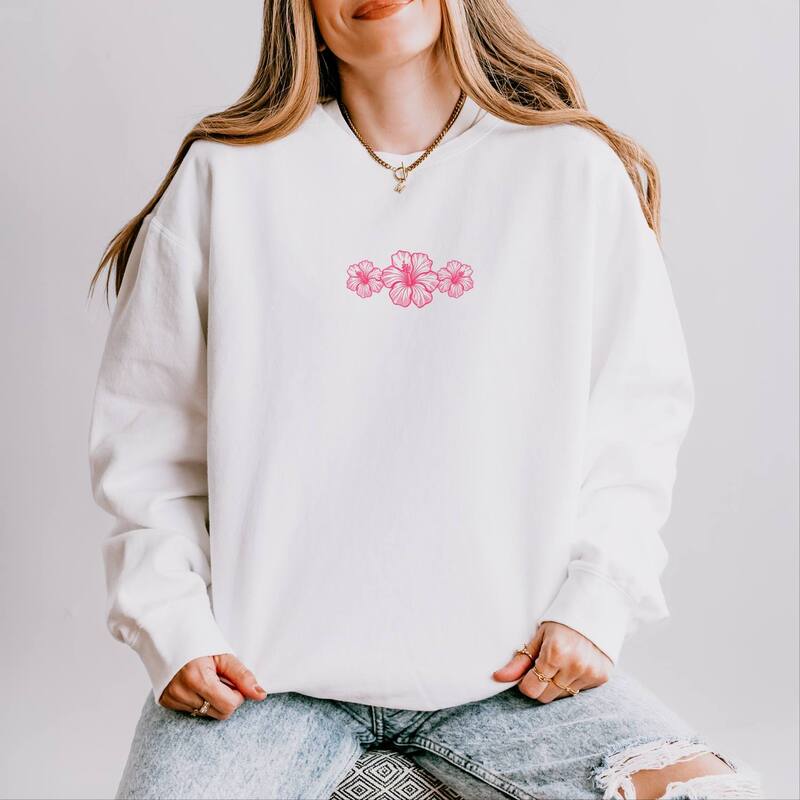 Simply Sage Market レディース トップス ティーシャツ 汗水 Simply Sage Market Hibiscus Row Pink - Women\u0027s Lightweight Garment Dyed Sweatshirt White 白いこと