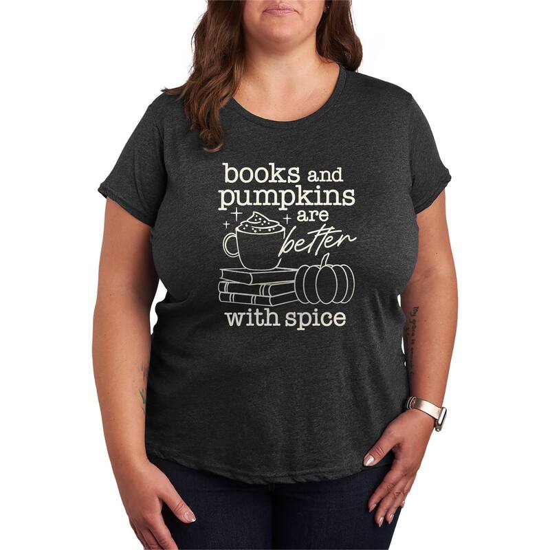 アニメ人となり レディース トップス ティーシャツ 足し加える大いさ グラフィック Licensed Character Plusize Books \u0026 Pumpkins Are Better With Spice Graphic Tee Heather Charcoal 暗灰色