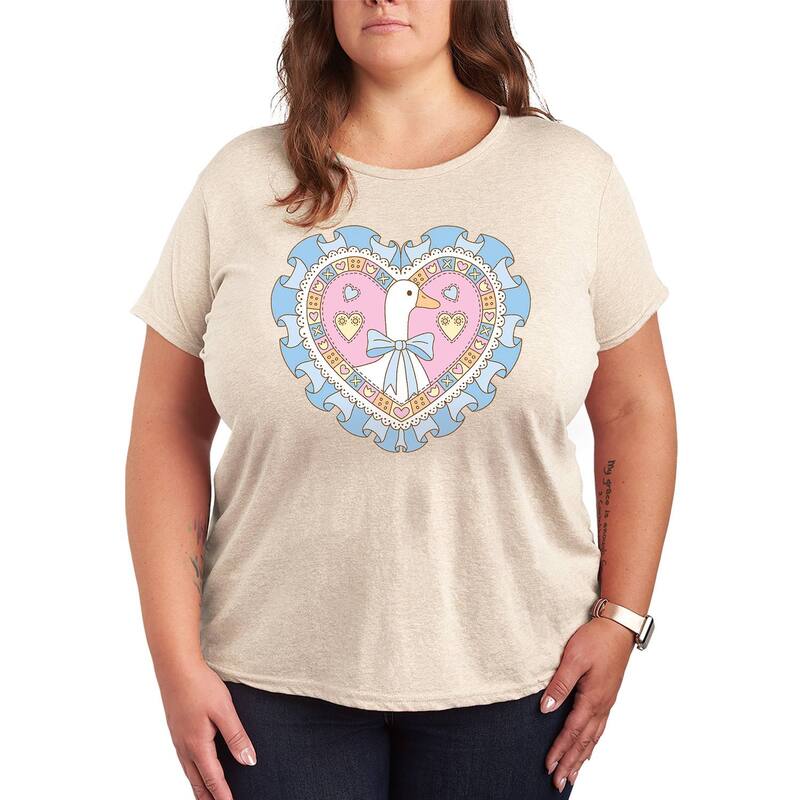 アニメ人となり レディース トップス ティーシャツ 足し加える大いさ グース グラフィック Licensed Character Plusize Coquette Goose Heart Graphic Tee Beige ベージュ