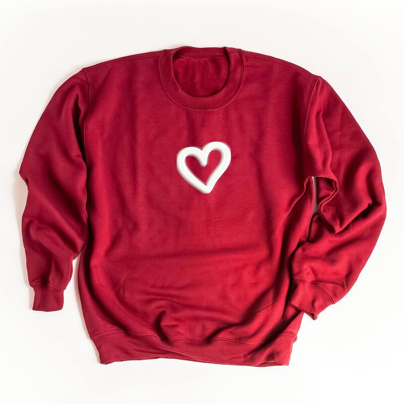 Simply Sage Market レディース トップス ティーシャツ 汗水 グラフィック Simply Sage Market Love Like Jesus Heart Bold Puffront and Back Design - Women\u0027s Graphic Sweatshirt Cardinal