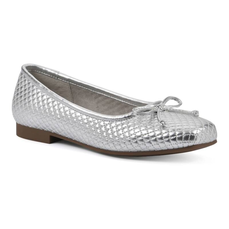 クリフバイホワイトマウンテン レディース シューズ サンダル Cliffs by White Mountain Bessy Women\u0027s Ballet Flatsilver Metallic Smooth しろがね色
