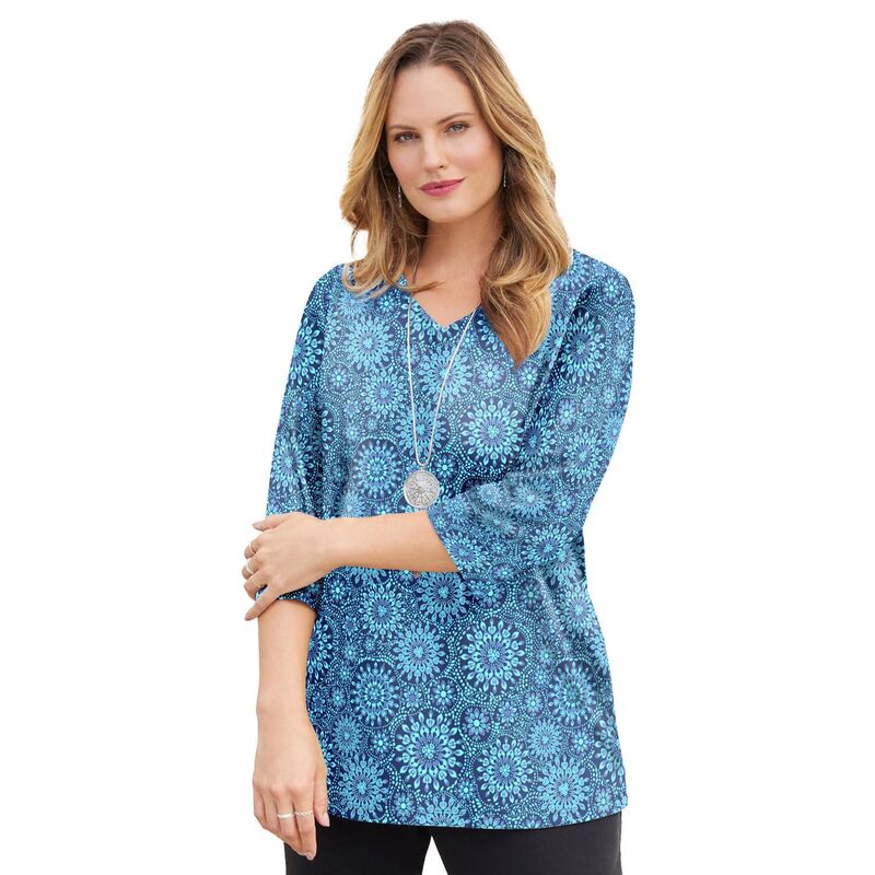 キャサリンズ レディース トップス Tシャツ Vネック プラスサイズ Catherines Women's Plusize Suprema 3/4 Sleeve V-Neck Tee Navy Crystal Medallion ネイビー|ReVida 店