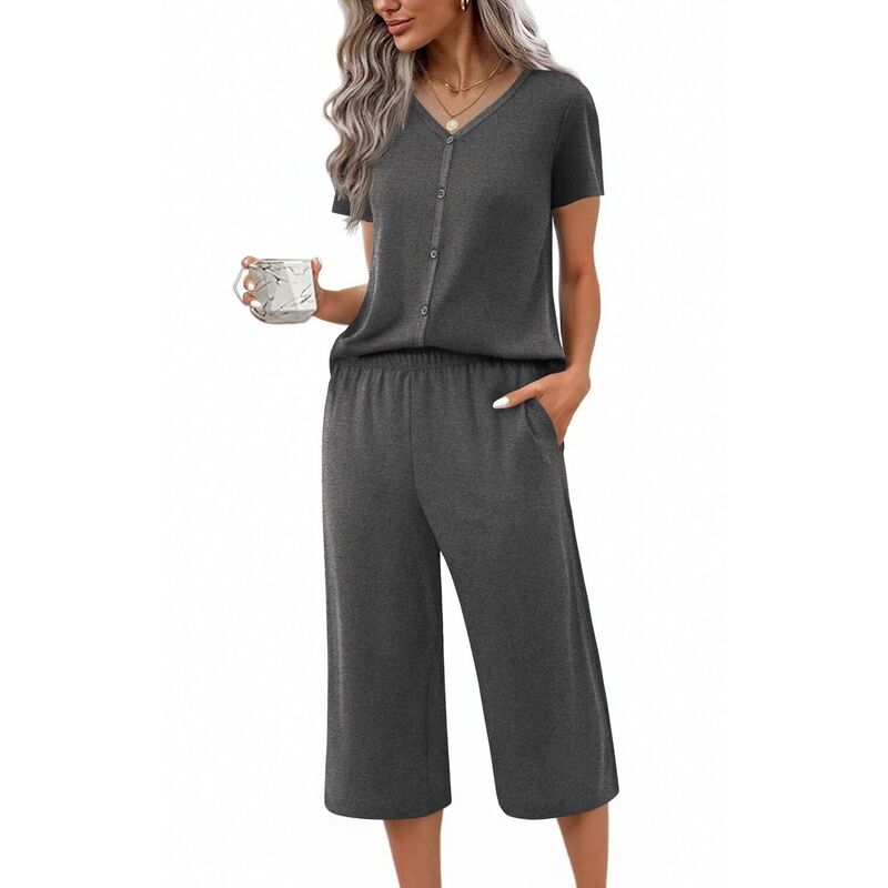 エコアー レディース アンダーウェア ナイトウェア パンツ キャップ Ekouaer Women's Pajama Setshort Sleeve Sleepwear Button Up 2 Pc Pj Loungewear Top and Capri Pants Grey グレー｜ReVida 店