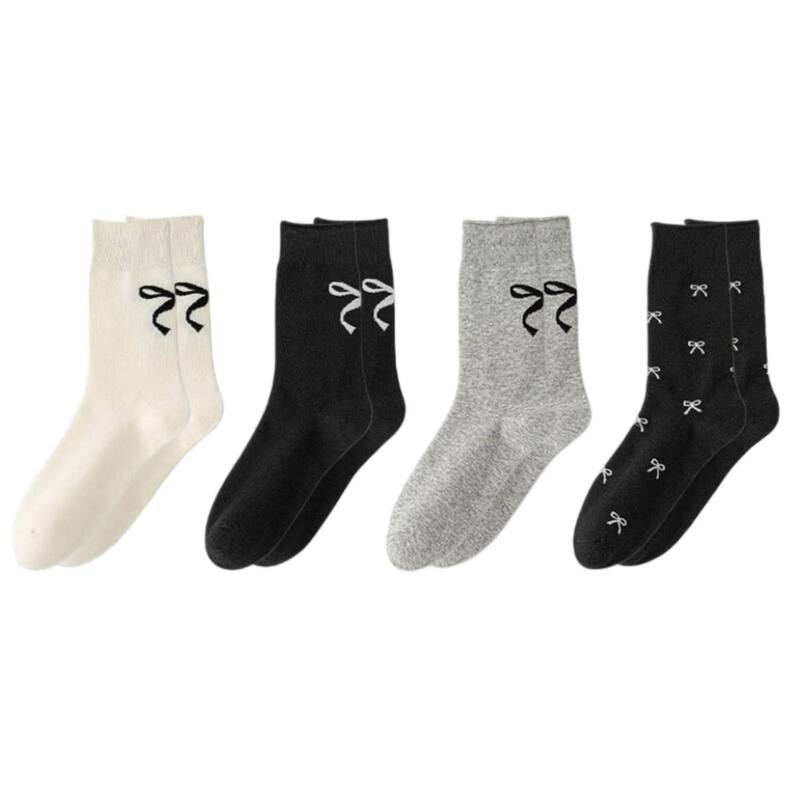 アンナカシ レディース アンダーお召しもの ソックス ミ編み物 ロゴタイプ Anna-Kaci 4-Pair Women\u0027soft Knit Crew Socks with Minimalogo Detail Stretch Fabric Everyday Comfort Set Multicolor マルチ色合い