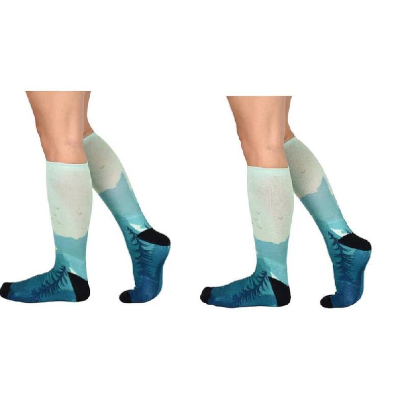 ウェアシエラ レディース アンダーお召しもの ソックス WEAR SIERRA Socks Evergreen Pattern Coolmax Socks Nature Collection For Men \u0026 Women Knee High Socks 2 Pair