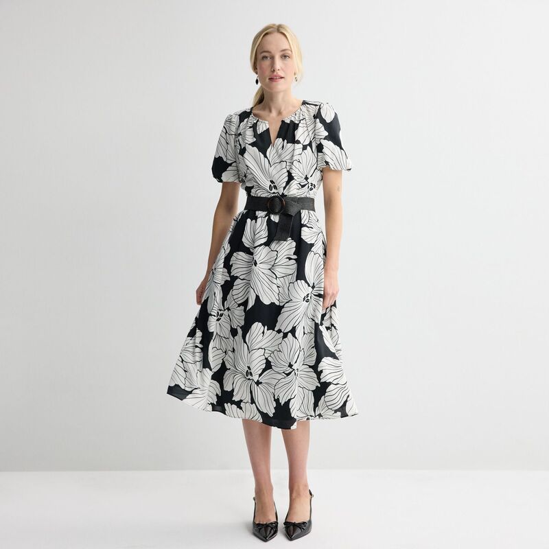 ナインウェスト レディース トップス ワンピース Women's Nine West Y-Neck Belted Midaxi Dress Black Zarina Blooms ブラック｜ReVida 店