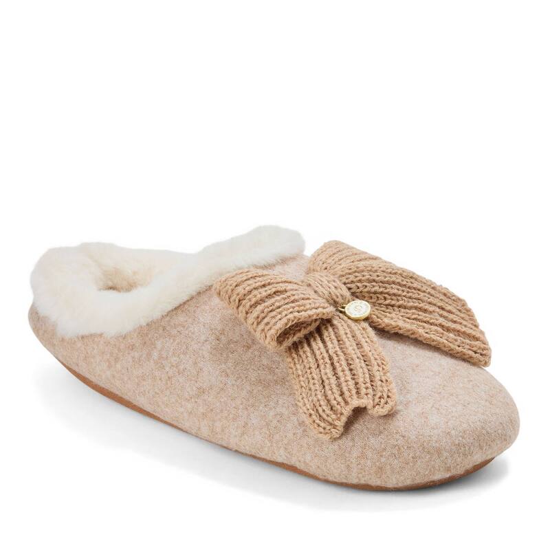 ディアフォームズ レディース シューズ サンダル ニット Dearfoams Josie Women's Knit Clog Bow Slippers Latte｜ReVida 店