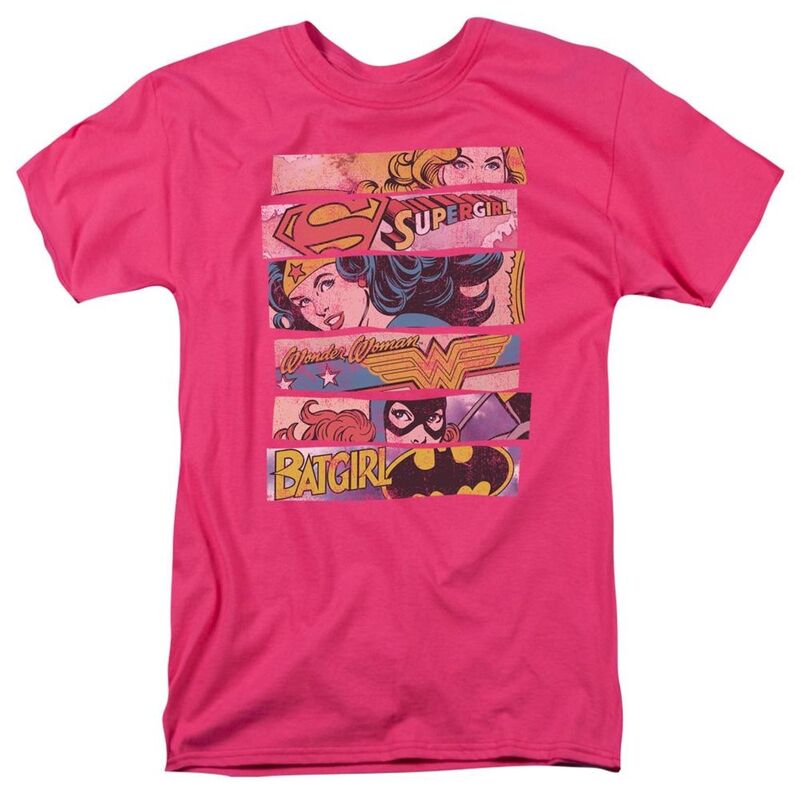 アニメキャラクター メンズ トップス Tシャツ Licensed Character Dcomics Three Of A Kind Short Sleeve Adult-shirt Hot Pink ピンク｜ReVida 店 8,610円