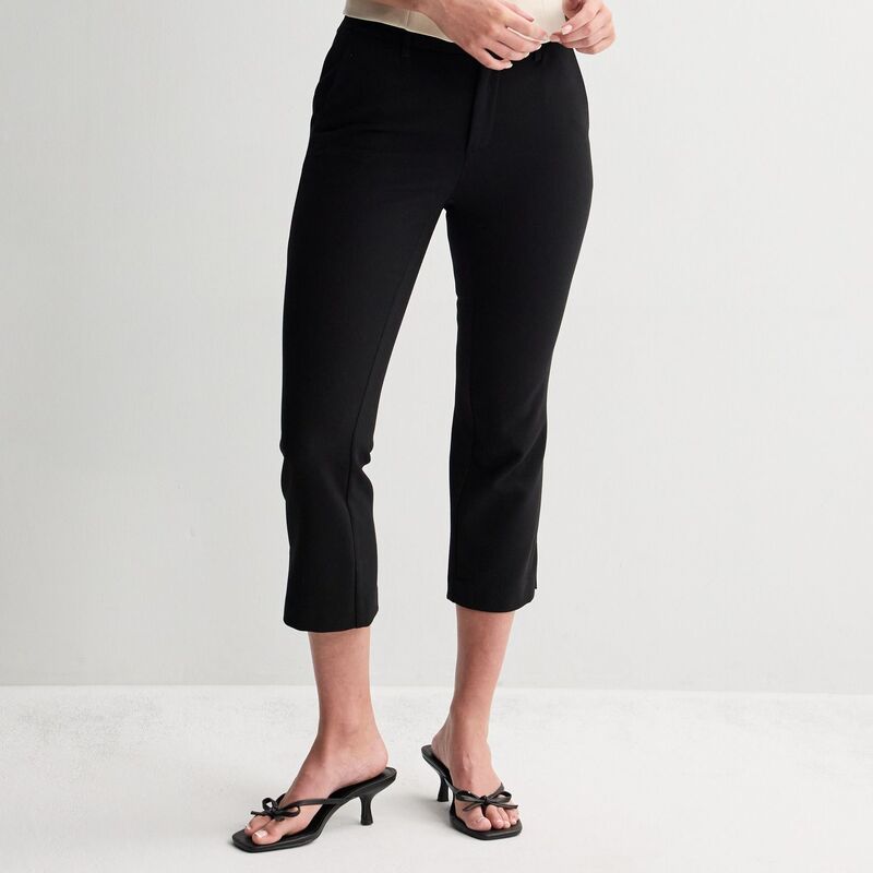 エスオー レディース ボトムス カジュアルパンツ Juniors' SO Mid-Rise Crop Flare Pants Black ブラック|ReVida 店