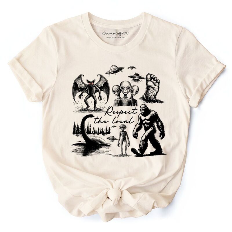 オーナメンタリー ユー メンズ トップス Tシャツ OrnamentallyYou Respecthe Local Cryptid Squad T-Shirt, Funny Bigfoot Alien Mothman Meme Tee Natural｜ReVida 店