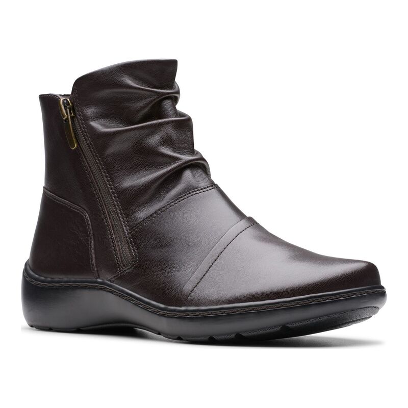 クラークス レディース シューズ ブーツ・レインブーツ レザー Clarks Cora Pace Women's Leather Boots Chocolate チョコレート