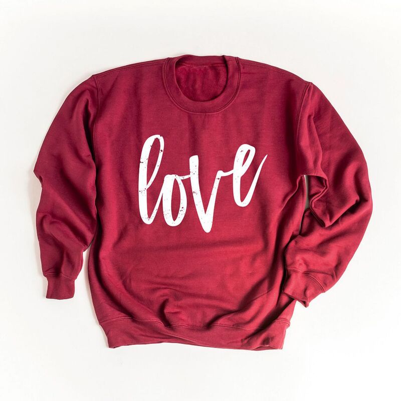 Simply Sage Market レディース トップス Tシャツ スウェット Simply Sage Market Love Cursive Sweatshirt Cardinal
