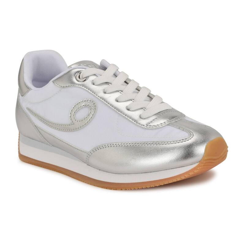 ナインウェスト レディース シューズ スニーカー レース Nine West Fivo Women's Casualace-Up Round Toe Sneakers White Silver ホワイト
