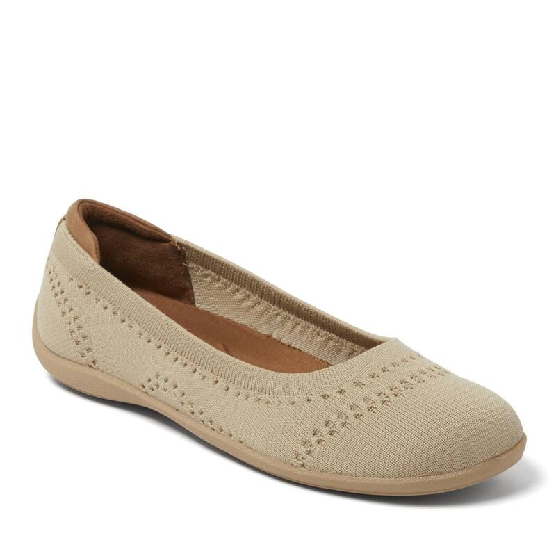 ディアフォームズ レディース シューズ サンダル Original Comfort by Dearfoams Misty Women's Ballet Flats Latte 2