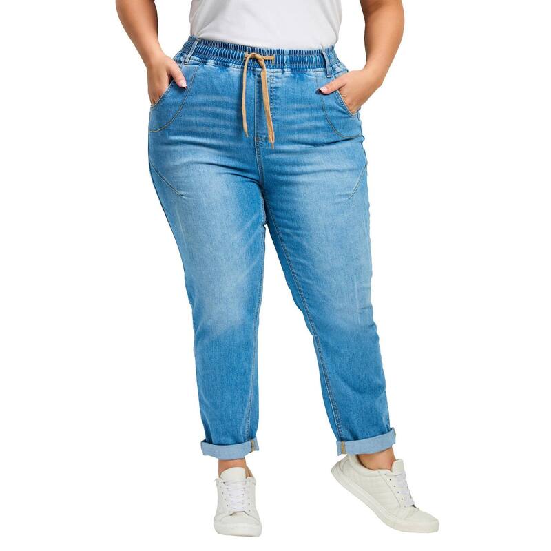 アベニュー レディース ボトムス 心地好いズボン下 つけ加える大きさ ジーンズ Avenue Women\u0027s Plusize Taliah Denim Jogger Light Wash ジーンズ