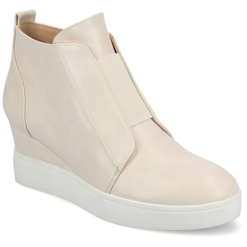 ジャーニー レディース シューズ スニーカー Journee Clara Women's Wedge Sneakers Beige ベージュ 16,086円
