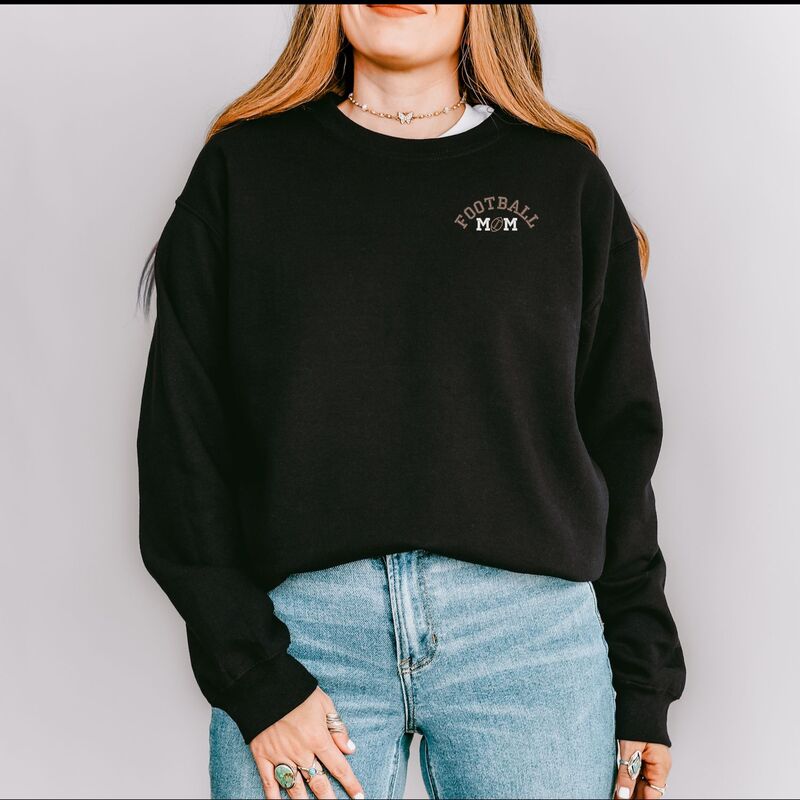Simply Sage Market レディース トップス Tシャツ スウェット 刺繍 Simply Sage Market Embroidered Football Mom Sweatshirt Midnight セージ