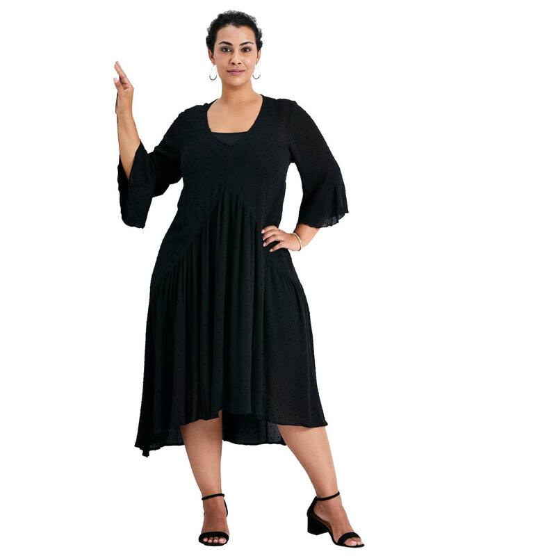 アベニュー レディース トップス ワンピース プラスサイズ Avenue Women's Plusize Vicki Texturedobby Bell Sleeve Dress Black ブラック|ReVida 店