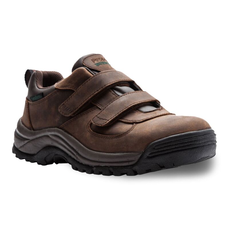 プロペット メンズ シューズ ブーツ・レインブーツ Propet Cliffwalker Men's Hiking Shoes Brown Crazy Horse ブラウン