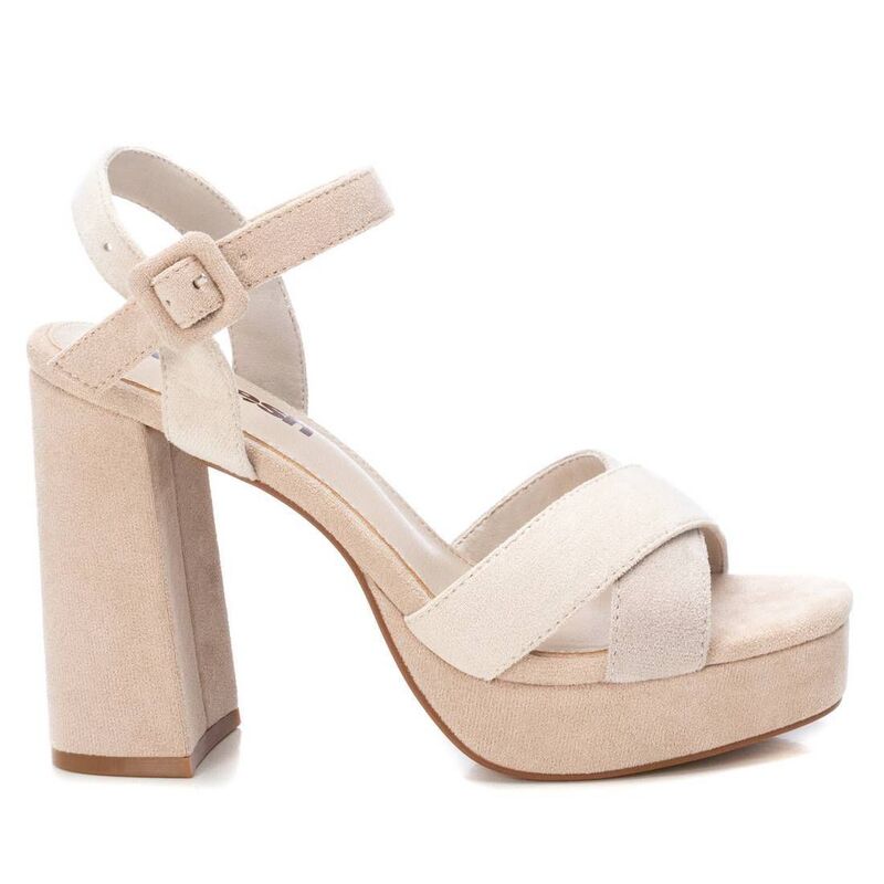リフレッシュ レディース シューズ サンダル プラットフォーム スエード ヒール Refresh Women's Heeled Suede Sandals With Platform By XTI Beige 17078801 Beige ベージュ