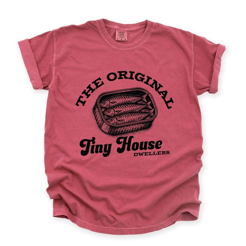 Simply Sage Market レディース トップス ティーシャツ Simply Sage Market Original Tiny House Dwellers Garment Dyed Tee Crimson クリムゾン レディースファッション-Tシャツ・カットソー-トップス