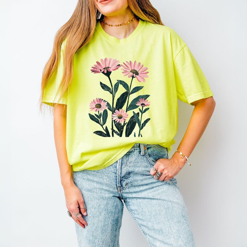 Simply Sage Market レディース トップス ティーシャツ Simply Sage Market Pink Daisies Watercolor Garment Dyed Tee Lemon サクラ色 Tシャツ・カットソー-レディースファッション-トップス