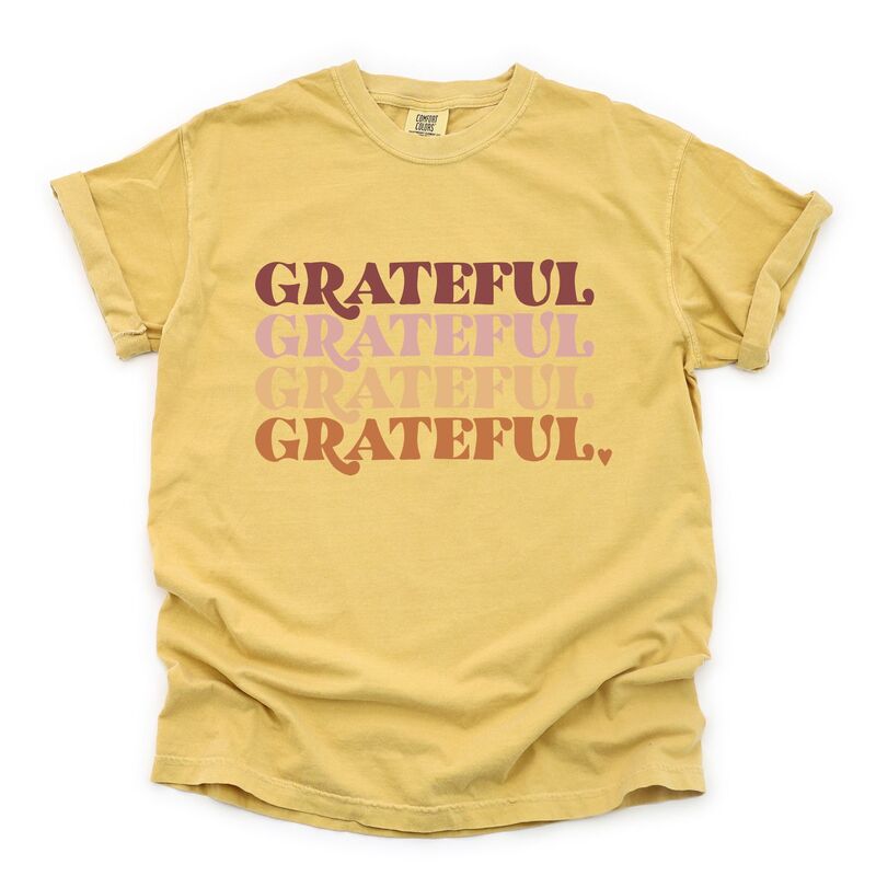 Simply Sage Market レディース トップス ティーシャツ Simply Sage Market Grateful Stacked Garment Dyed Tee Mustard 洋芥子 Tシャツ・カットソー-トップス-レディースファッション