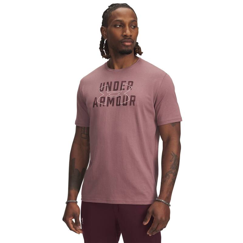 アンダーアーマー メンズ トップス Tシャツ ロゴ グラフィック Men's Under Armour Wordmark Logo Short Sleeve Graphic Tee Maroon Mist マルーン