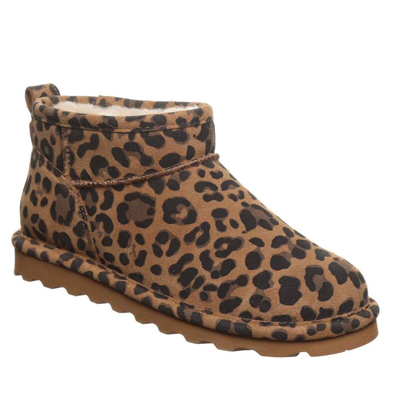 ベアパウ レディース シューズ ブーツ・レインブーツ スエード Bearpaw Shorty Exotic Women'suede Winter Boots Tobacco Leopard アニマル