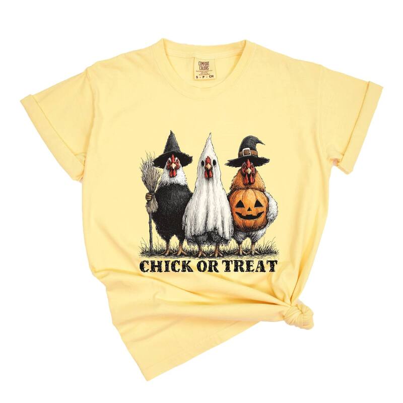 Simply Sage Market レディース トップス ティーシャツ Simply Sage Market Chick or Treat Halloween Chickens - Garment Dyed Tee Butter Tシャツ・カットソー-トップス