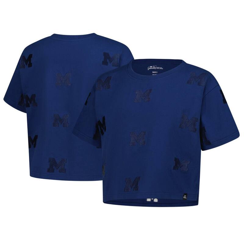 アンブランデッド レディース トップス Tシャツ プリント クロップド Unbranded Women Gameday Social Navy Michigan Wolverines Allover Print Heavyweight Cropped T-Shirt Mic Navy ネイビー