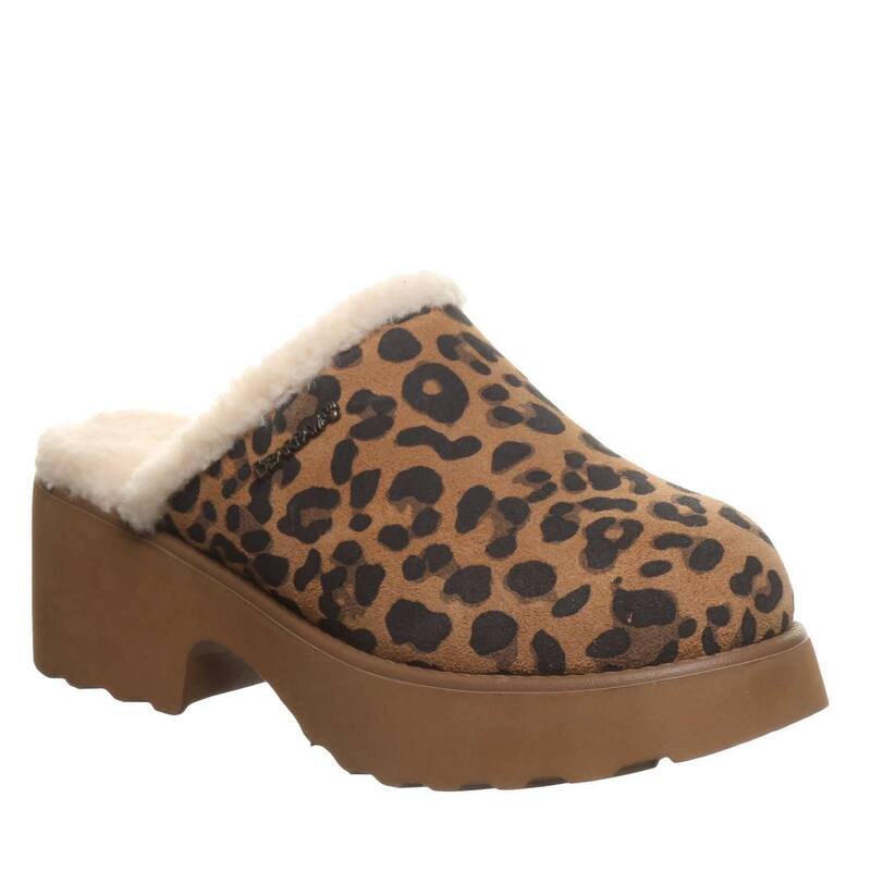 ベアパウ レディース シューズ サンダル ヒール Bearpaw Marnie Women's Heeled Slip-On Slippers Tobacco Leopard アニマル